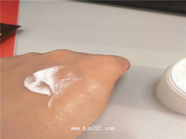 爆拆靈護(hù)膚霜